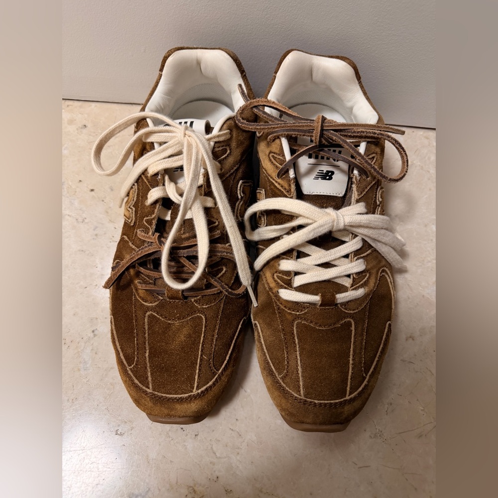 New Balance Women’s Tan Suede Sneakers